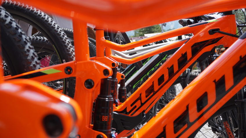 LOCATION VTT AURON