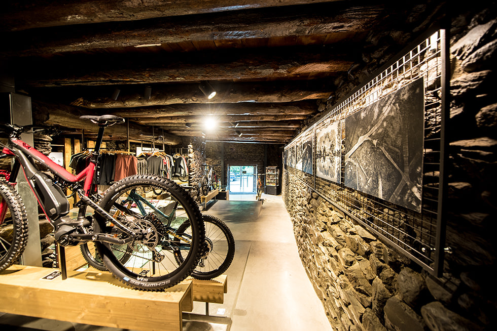 showroom Commençal Andorre